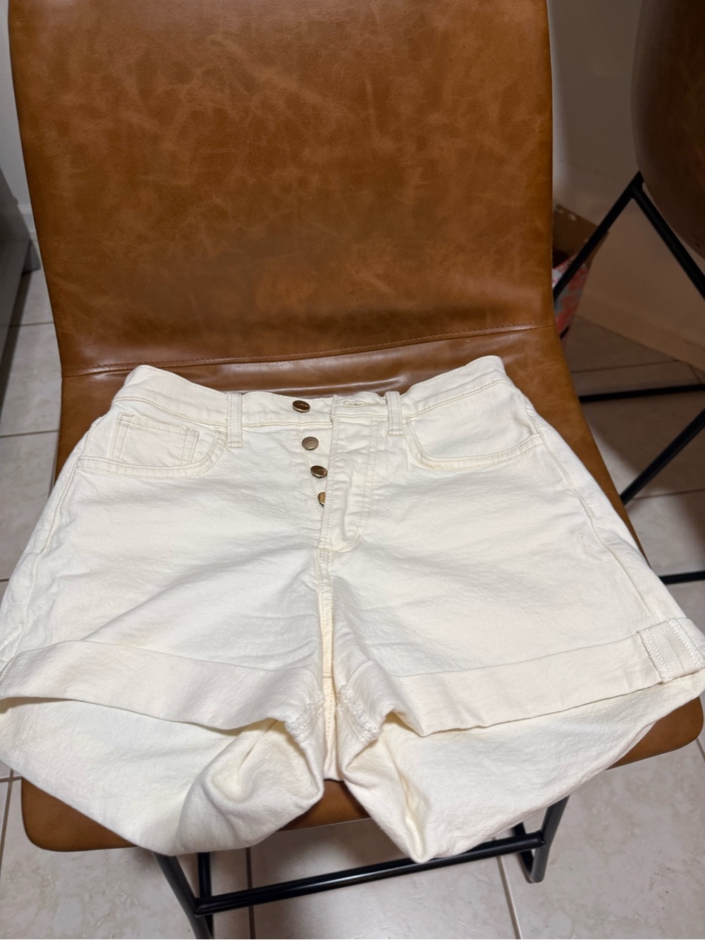 Joe's Jeans Cream High-Rise Button-Fly Denim Shorts sz25